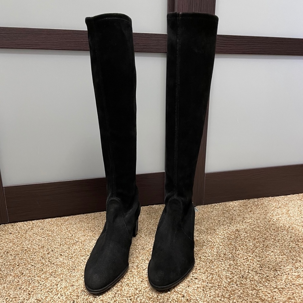 STUART WEITZMAN SUEDE BOOTS BRAND NEW SIZE 7.5